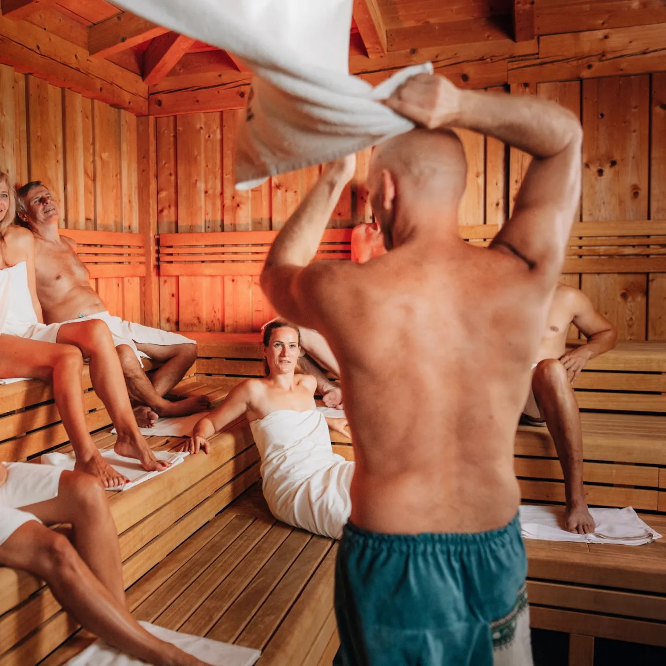 What is a sauna ceremony?
